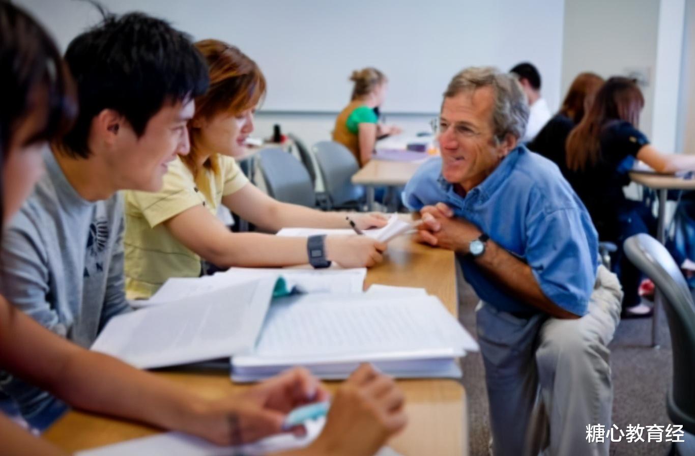 大学|同一所大学,一本和二本毕业证几乎相同,高考多考的分数白考了吗