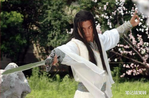 冯绍峰|“长得丑”非要演绝世美男子的8大男星！冯绍峰已很勉强，最后一位笑出猪叫声