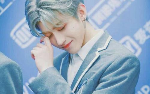 奔跑吧兄弟|蔡徐坤力挽《跑男》收视率,互相力捧,究竟谁救了谁?