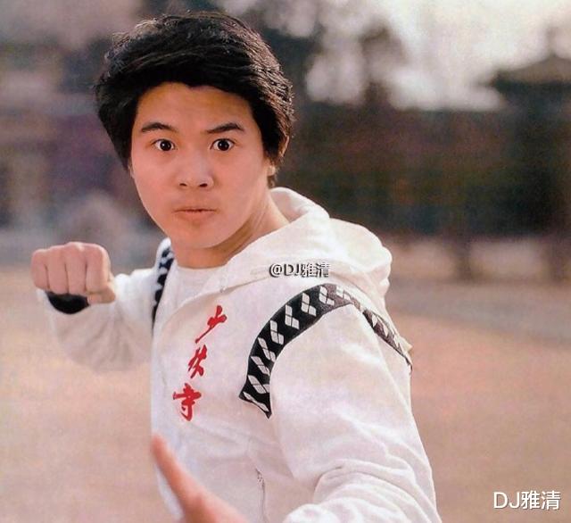 冯小刚▲38年后，《少林寺》演员今昔照，李连杰已老，丁岚变化大，另有两人已去世