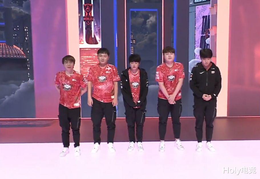 jdg战队|JDG蓝莲花与LPL再度势不两立！阴阳怪气的微博点赞引众怒