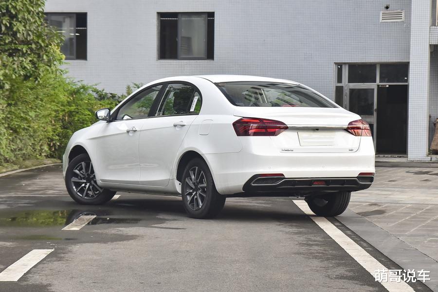 「大众汽车」让大众都嫉妒的国产车，年销18万辆，人人都买得起，随便开不怕坏