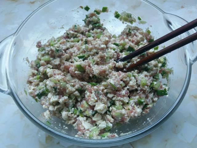 南瓜▲原来不起眼的它，既是菜也是药，天越热越要吃，清热下火味道鲜