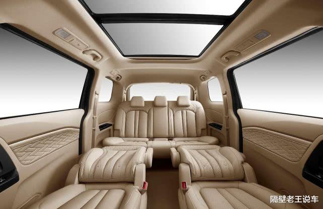 宝马3系@最廉价保姆车,大7座布局,不足8万,178匹+双电滑门,关键还带双人床