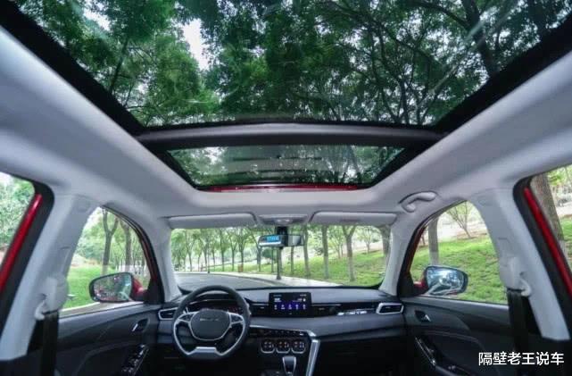 「SUV」北汽要把SUV价格打下去，油耗6.6L，标配LED大灯，只卖4.99万