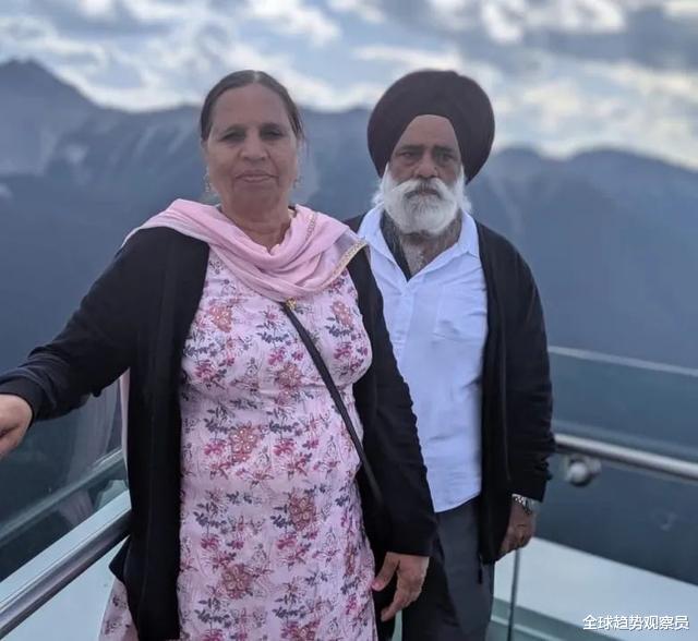 [印度]加拿大亚裔夫妇被撤侨专机抛弃 横尸自家豪宅 一群加人正绝望呼救