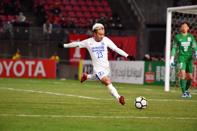 「曹赟定」申花黄金搭档出“矛盾”,曹赟定被吐槽不回防,“恶人”位置不保