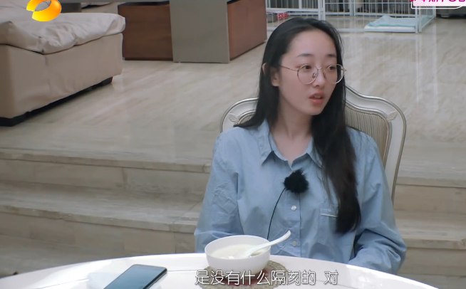 #蒋梦婕#蒋梦婕爸爸官宣女儿恋情！对尹正很满意，已见过父母