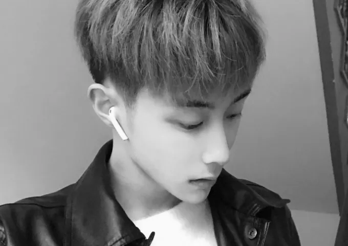 『』男孩肾脏“虚透”不承认？别费力气遮掩，3处大冒汗已经表明一切