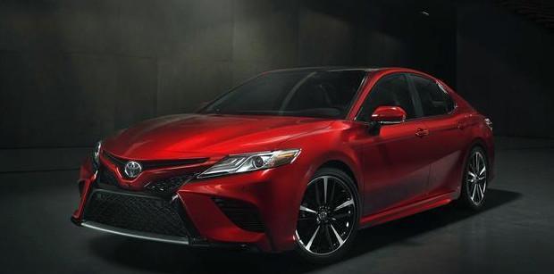 丰田凯美瑞■20万级别没对手，比帕萨特大一圈，10万公里无大修，太香了！