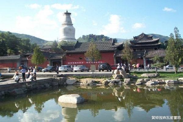 五台山|中国四大佛教名山，为什么唯独五台山香火最旺？