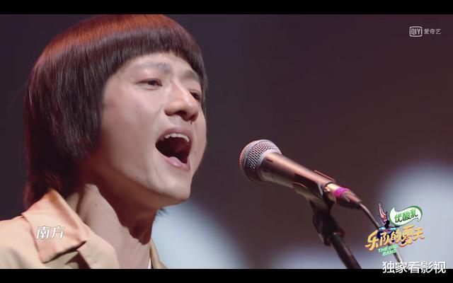 彭坦|中国乐队主唱的颜值天花板，娶名模12年零绯闻，42岁仍是少年