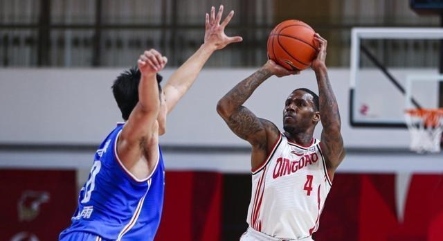 天津男篮|27+7，冠军外援打疯了，CBA积分榜也变脸，3黑马3连胜高居前3