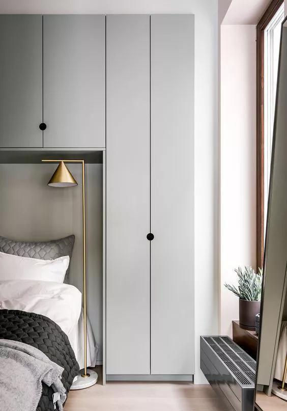 |主卧小,又想放1.8米的床,可以做大衣柜吗?5种方式让你如愿以偿