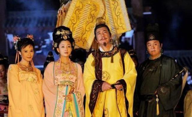 杨贵妃|杨贵妃的死因之谜终于揭开，历史专家：死得太凄惨，并不是自缢