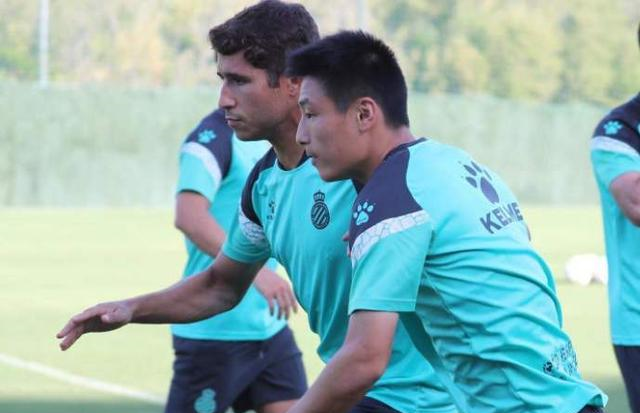 武磊|武磊首发！西班牙人大战萨瓦德尔首发11人曝光