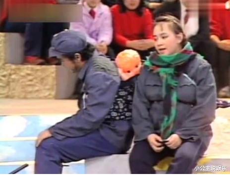 宋丹丹|23: 09巴图公开道歉,11140条恶评下,\小品女王\宋丹丹\现原形\