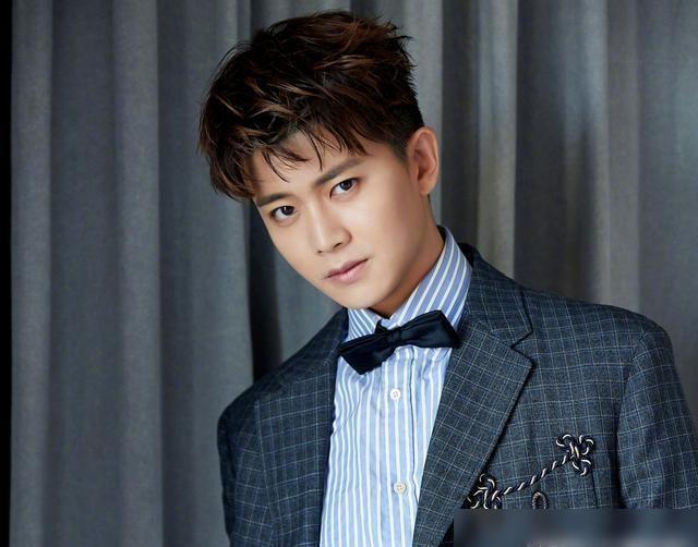 周冬雨■当红演员任嘉伦的颜值和演技哪里吸引人？