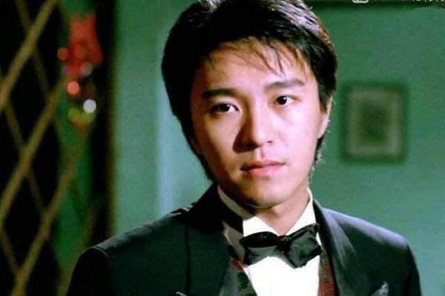 #周星驰#周星驰唯一一部烂片，豆瓣评分只有3.8，连他自己都不愿意提起