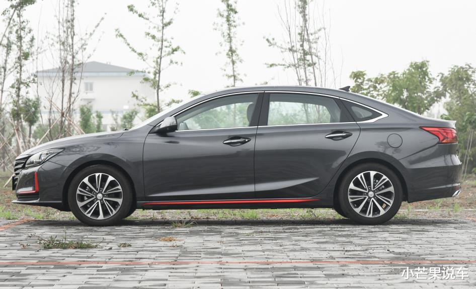 长安汽车|2021款长安CC亮相，配蓝鲸1.5T，油耗6.2L