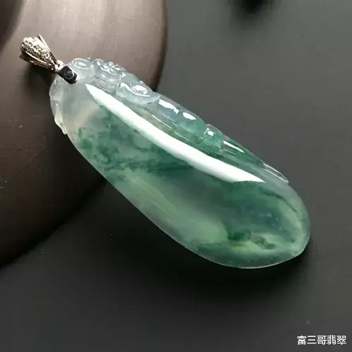 「翡翠」都知道玉器需要盘！翡翠也是玉，翡翠是不是也要盘呢？