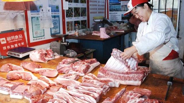 果然悠|猪肉涨价还没停，粮食又涨价，玉米能到1块3，小麦能到1块4吗