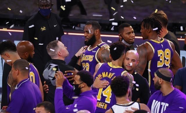 湖人队|24+3，给我冠军戒指也不要！抱歉，湖人现在真不需要你