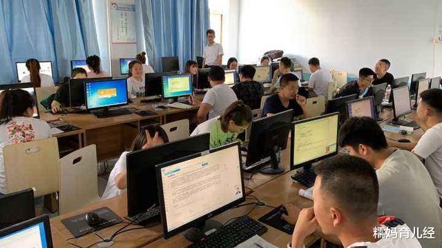 求职|2020年考上“专科”的新生注意了！这3件事越早明白越好，对就业有帮助