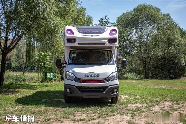 保时捷Macan▲再树亲民C型房车标杆！3.0T柴油机+宝马同款8AT，30多万能5口旅行