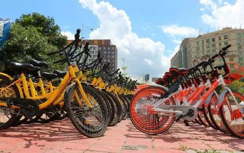 快手视频|曾把摩拜单车卖给美团,赚得255亿的胡玮炜,现在生活如何?