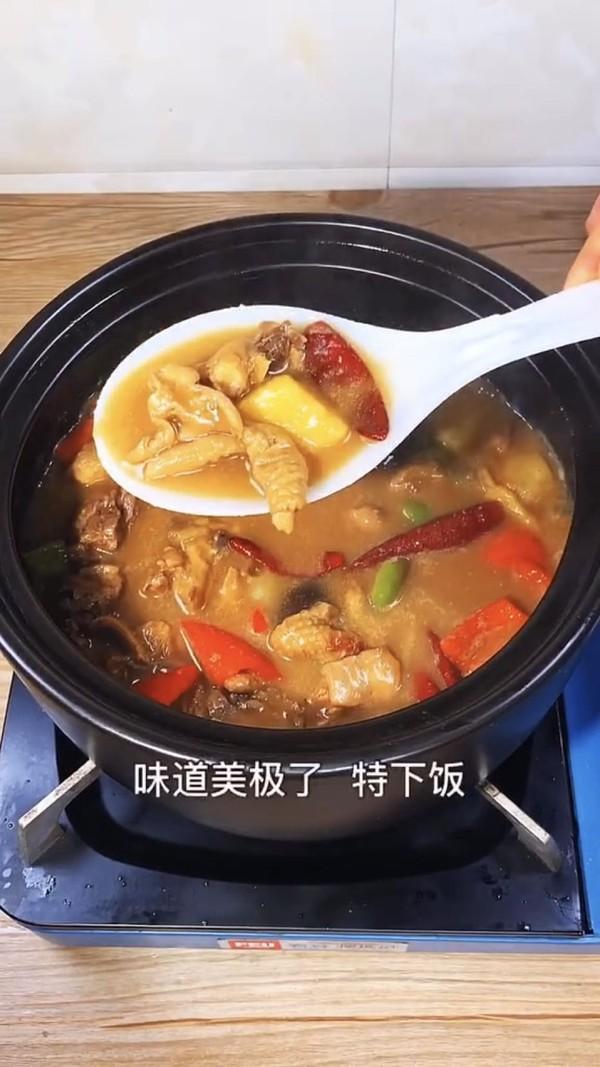 「」炖鸡时，放这两种调料等于白炖！很多人不懂，难怪肉柴又腥气