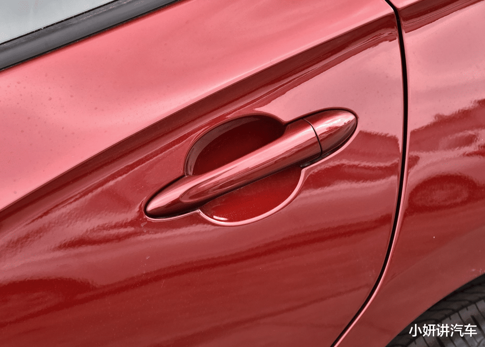 [别克英朗]2021款英朗上市，比轩逸好看，油耗5.3L+6AT，11.99万起带国六