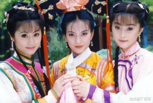 还珠格格"萧剑":为"香妃"扫墓20年,如今50岁仍像20岁