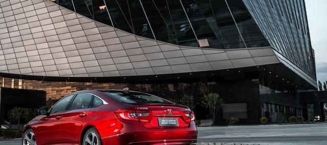 动力|觉得雅阁不够年轻运动？或许雅阁星空限量版能够满足你！