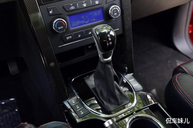 黄海n3|国产版大皮卡来了，可选配纯金色，长近5米6+分时四驱，性价比高