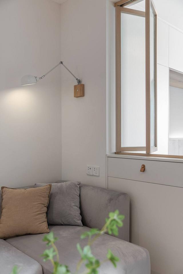 |看过这套房才知道，家不必非要豪装，简约清新之美，更能温暖人心