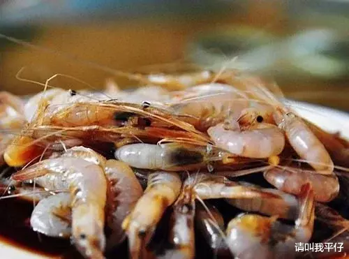 「营养膳食」马上停止吃这4种食物，含有上亿的寄生虫和病菌，沸水都煮不死