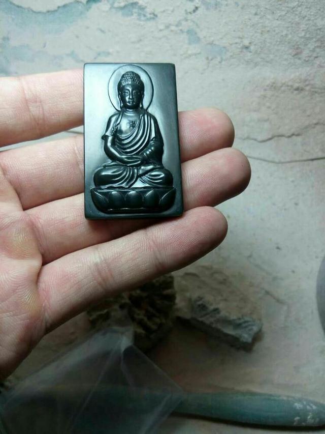 凤眼菩提■一直走在追求自我的路上，以雕刻为名