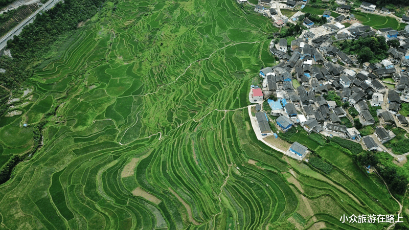 贵州|我国唯一名字有“州”的省份,常被外地人误会,还以为是一座城市