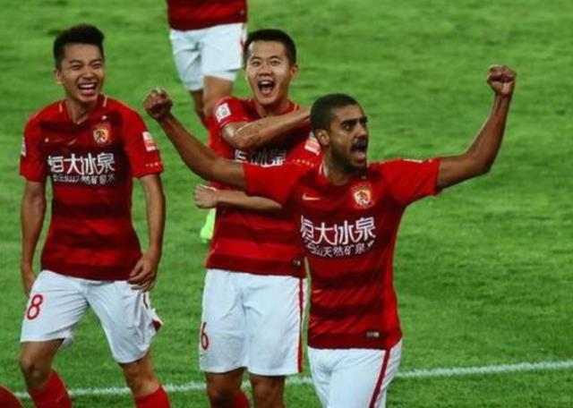 高校|足球界“学霸”高考失常,“中等生”苏宁直取清北,赛制有问题?