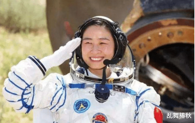 宇航员|我国首位女航天员刘洋，为何回地面后销声匿迹了？现状你可能不信