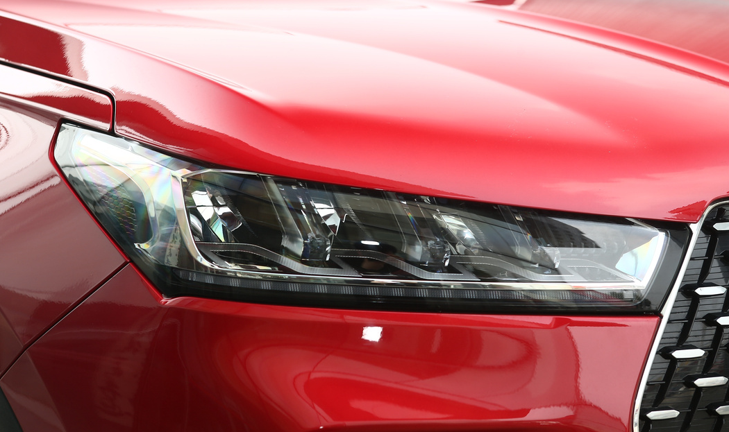 动力▲奇瑞终于大爆发了！换代比宝马X1还靓，1.6爆290牛，大众都羡慕