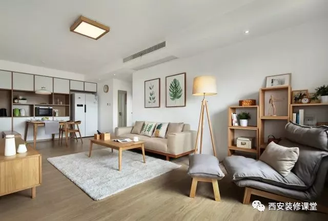 实木地板|100㎡三居老房无地暖，大白墙与木地板装出豪宅范