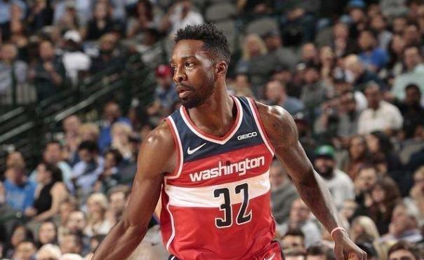 杰夫·格林|6年换8队!流浪汉加盟火箭找回自我,场均12+3捡到宝!