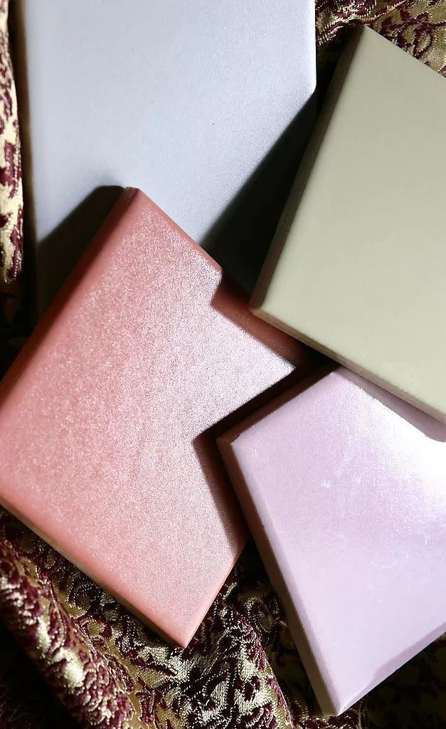 「」瓷砖美缝，瓷砖留多大的缝隙才合适？