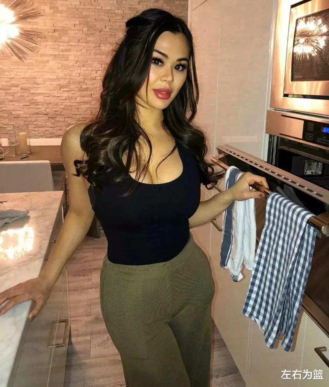 卡戴珊|宏远前外援用女友当健身器材!这个身材妥妥的亚洲卡戴珊啊!