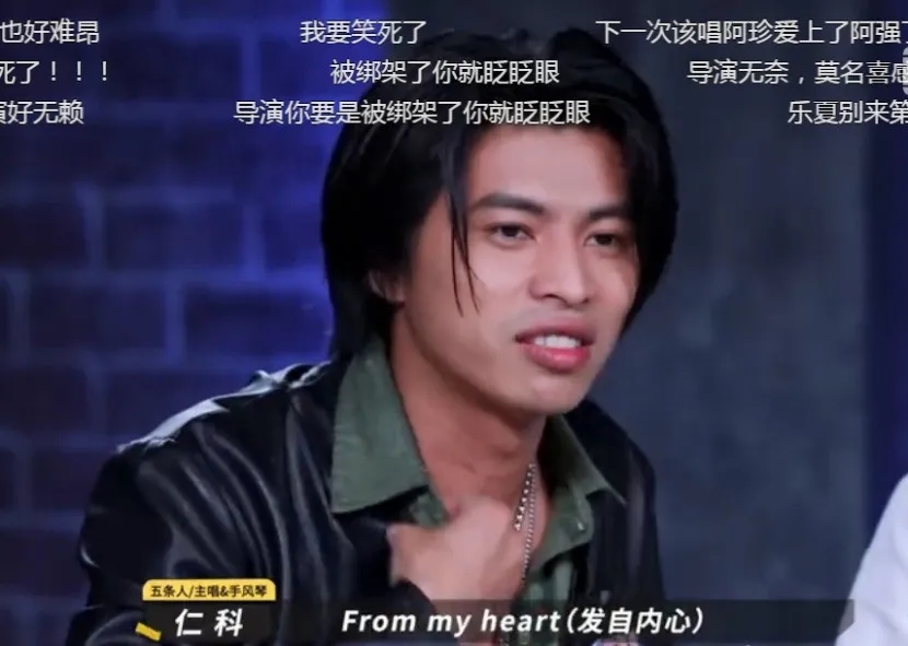 万茜|万茜跌下神坛，从“万人捧”到“全网嘲”，就是太“装”