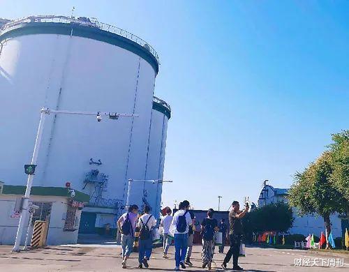 社保|国家粮库储存玉米变筛糠? 中储粮已展开调查, 曾因大火烧粮损失上亿