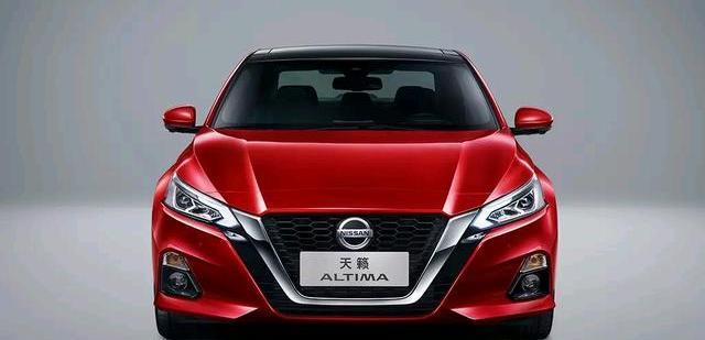 日产天籁|日产天籁的做工如何?它落地193750元靠谱吗?车主说了劣势和优点