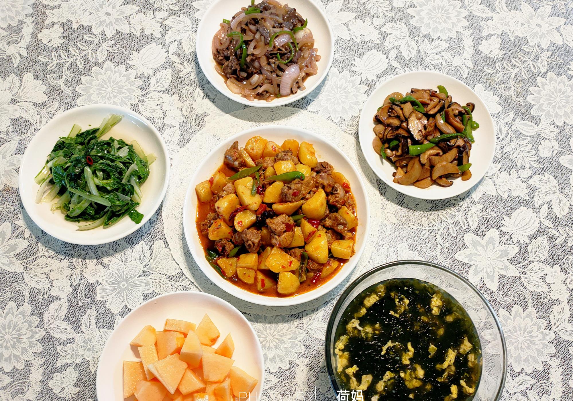 牛肉▲同事加班要来家里吃饭，媳妇儿1个半小时做了6道菜，成本不过80元